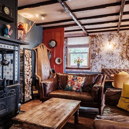 Bed and Breakfast The Cock And Bull Balmedie Exteriér fotografie